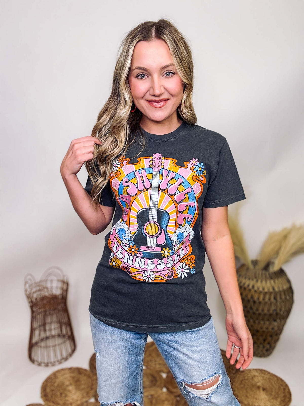 Golden Rose Co Retro Groovy Nashville Tennessee Guitar Graphic T-Shirt Relaxed Fit 100% Cotton