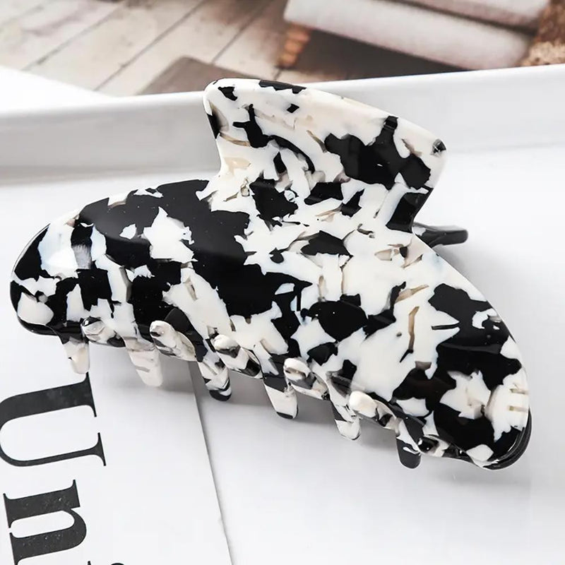 White and Black Tortoise Hair Claw Clip