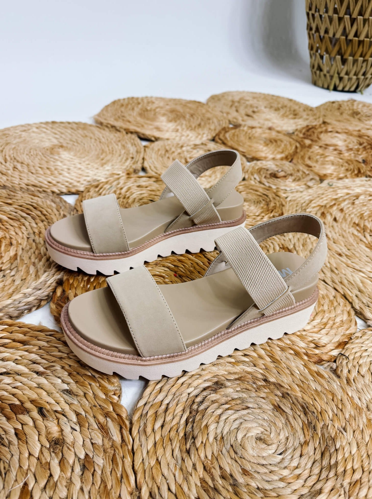Mia flip flops sales