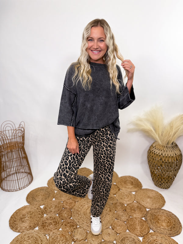 Cozy breathable boxy sweater perfect for casual fall outfits