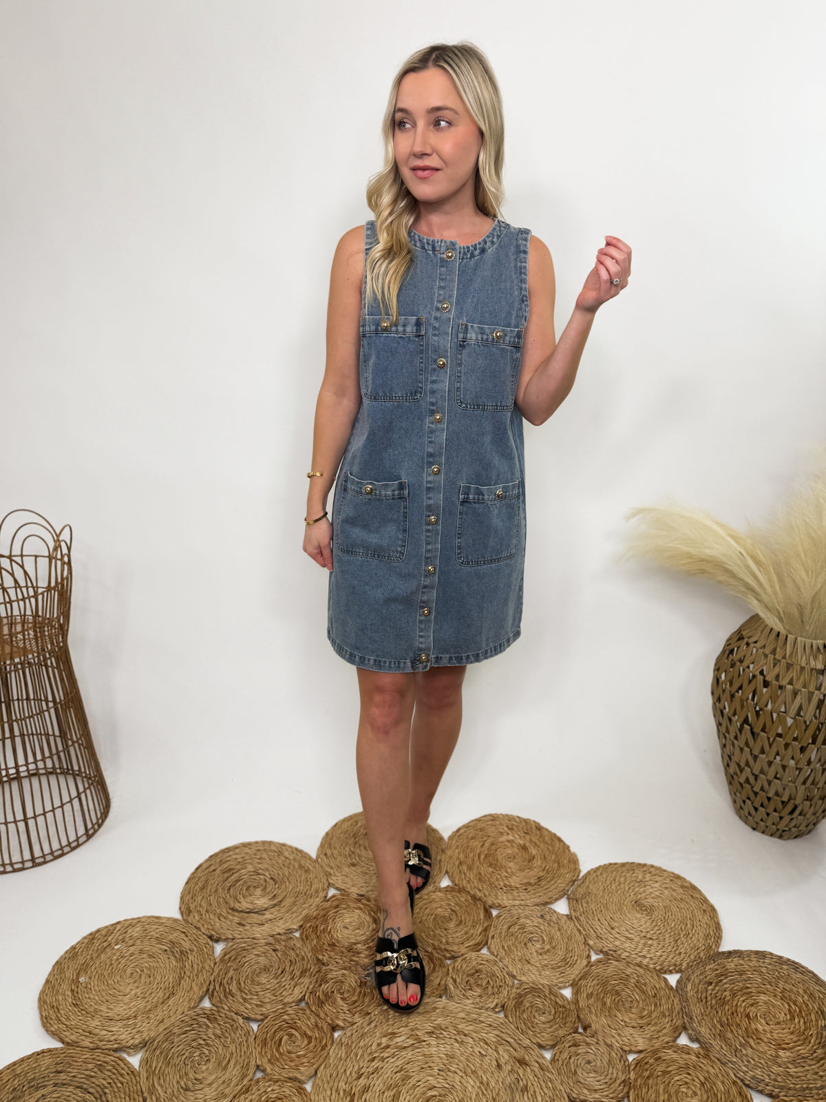 entro clothing dresses Entro Chic Button-Down Denim Pocket Dress