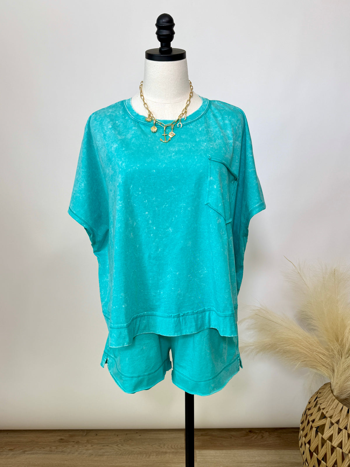 Turquoise top and shorts set Zenana 