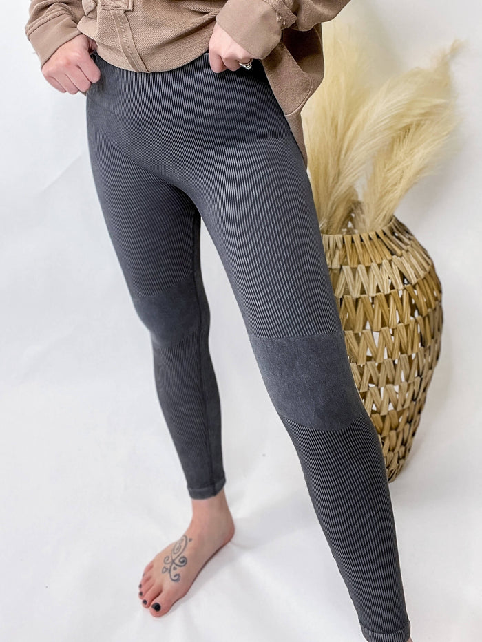 Ribbed Seamless High Waisted Leggings with Contrast Knees in Grey